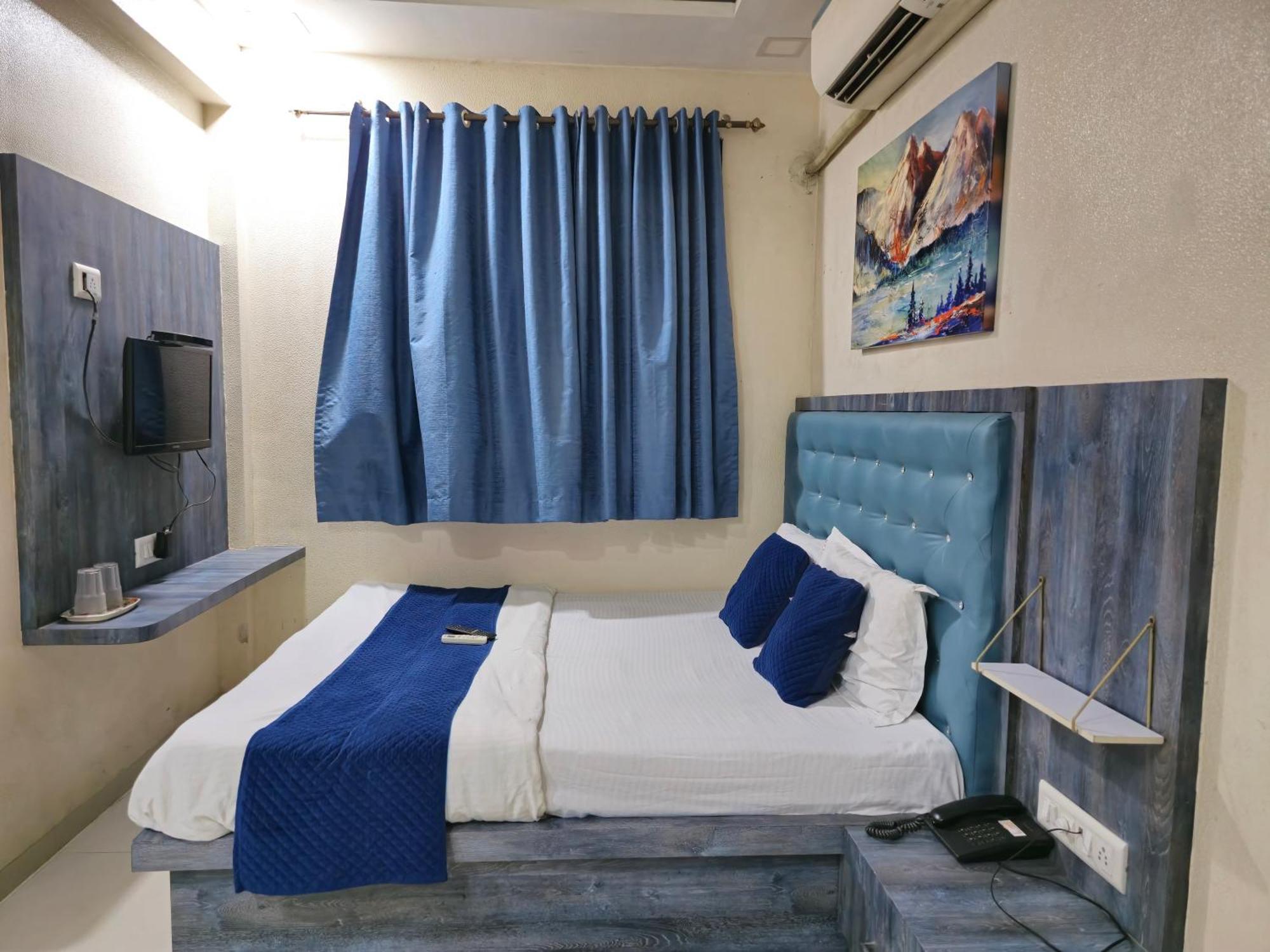 Hotel Mari Aai Residency Navi Mumbai Quarto foto