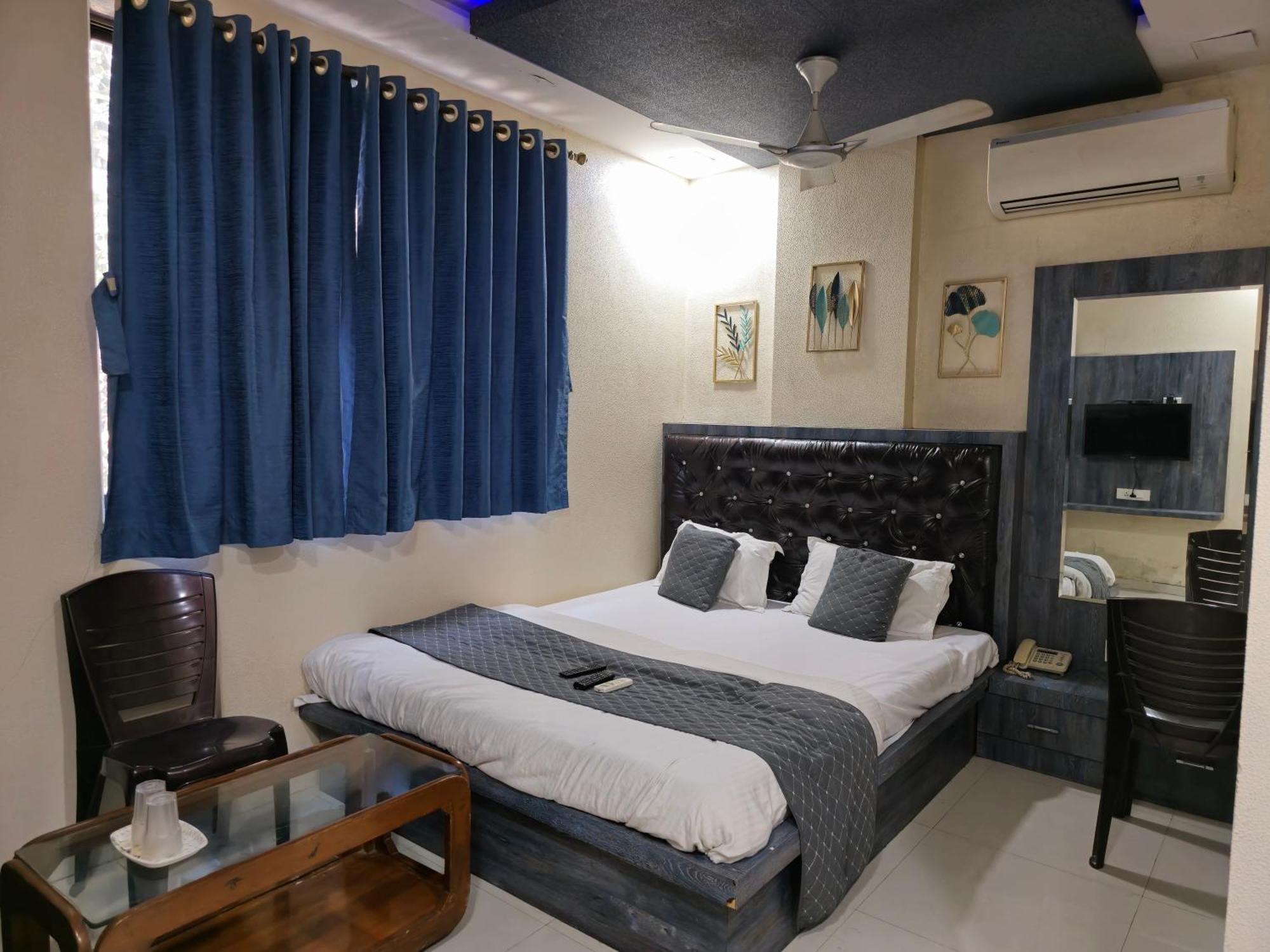 Hotel Mari Aai Residency Navi Mumbai Quarto foto