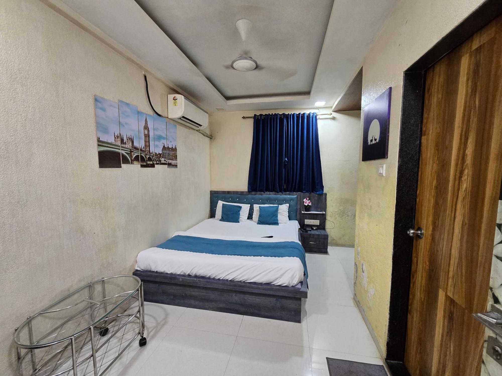 Hotel Mari Aai Residency Navi Mumbai Quarto foto