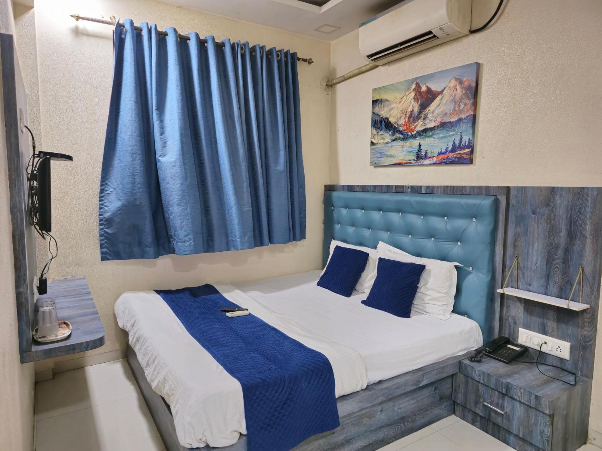 Hotel Mari Aai Residency Navi Mumbai Quarto foto